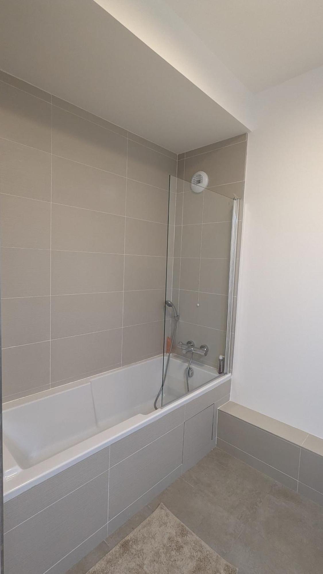 La Cle De Thierry Apartment *